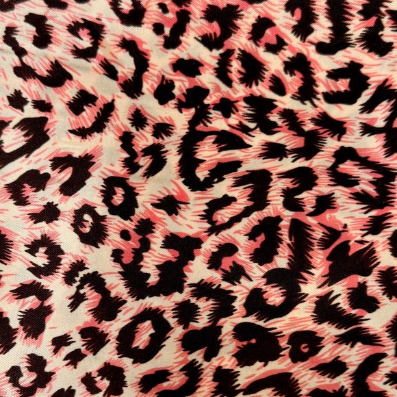 Leopard Print Scarves Set - Picture 3 of 5
